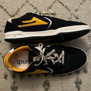 Lakai men shoe sz 11.5